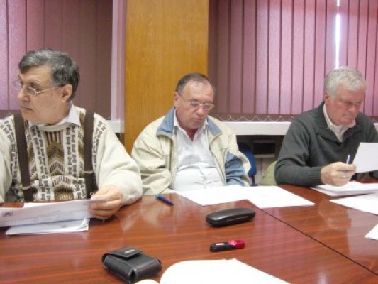 Dosar de la Dobromir, amânat de Comisia de Fond Funciar